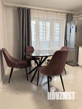 1-к квартира, вторичка, 40м2, 1/10 этаж