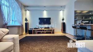 3-к квартира, вторичка, 131м2, 9/10 этаж