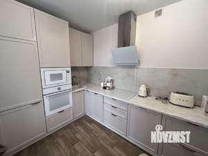 2-к квартира, вторичка, 64м2, 2/19 этаж
