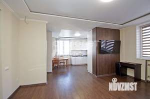 2-к квартира, вторичка, 63м2, 14/17 этаж