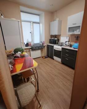 3-к квартира, вторичка, 64м2, 1/3 этаж