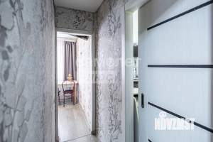 2-к квартира, вторичка, 42м2, 1/5 этаж