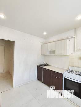 2-к квартира, вторичка, 52м2, 1/9 этаж