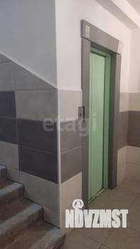 2-к квартира, вторичка, 52м2, 1/10 этаж