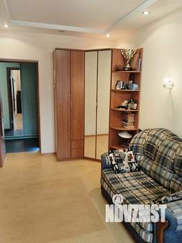 2-к квартира, вторичка, 73м2, 1/8 этаж