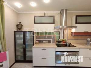 2-к квартира, вторичка, 73м2, 1/9 этаж