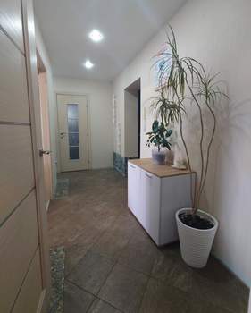 2-к квартира, вторичка, 47м2, 9/9 этаж