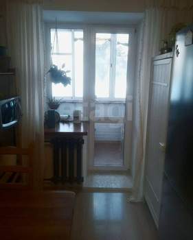 2-к квартира, вторичка, 50м2, 1/5 этаж