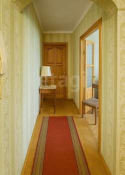 2-к квартира, вторичка, 42м2, 3/5 этаж