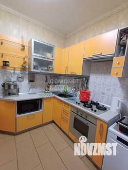 3-к квартира, вторичка, 64м2, 1/4 этаж