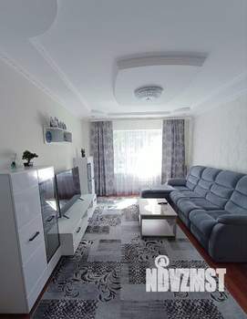 3-к квартира, вторичка, 64м2, 1/10 этаж