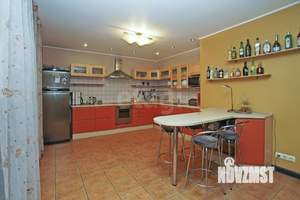 3-к квартира, вторичка, 126м2, 6/6 этаж