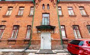 2-к квартира, вторичка, 72м2, 2/2 этаж