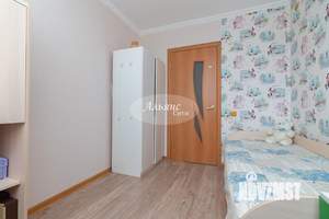 4-к квартира, вторичка, 61м2, 6/9 этаж