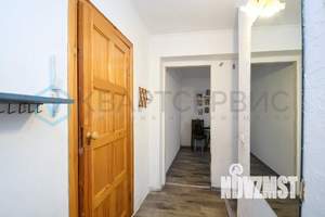 2-к квартира, вторичка, 46м2, 1/5 этаж