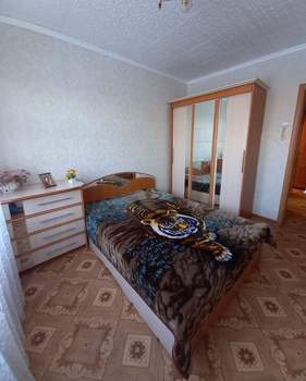 3-к квартира, вторичка, 63м2, 9/9 этаж