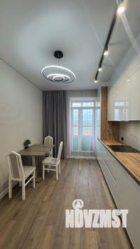 2-к квартира, вторичка, 56м2, 6/15 этаж
