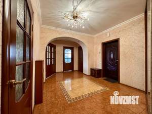 3-к квартира, вторичка, 113м2, 4/9 этаж