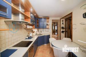 4-к квартира, вторичка, 141м2, 6/9 этаж