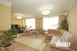 3-к квартира, вторичка, 148м2, 13/15 этаж