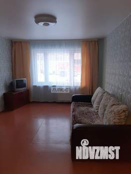 3-к квартира, вторичка, 63м2, 1/9 этаж