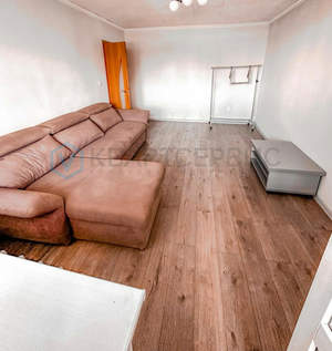 2-к квартира, вторичка, 52м2, 4/5 этаж