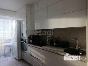 2-к квартира, вторичка, 65м2, 9/9 этаж