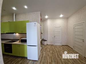 3-к квартира, вторичка, 63м2, 10/17 этаж