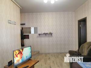 2-к квартира, вторичка, 45м2, 1/4 этаж