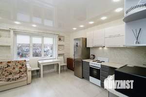 2-к квартира, вторичка, 60м2, 1/10 этаж