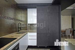 3-к квартира, вторичка, 83м2, 8/10 этаж