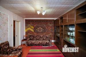 2-к квартира, вторичка, 37м2, 1/5 этаж