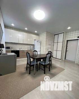 2-к квартира, вторичка, 68м2, 1/14 этаж