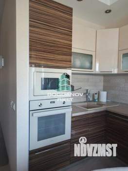 2-к квартира, вторичка, 71м2, 16/16 этаж