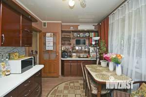 2-к квартира, вторичка, 63м2, 5/10 этаж