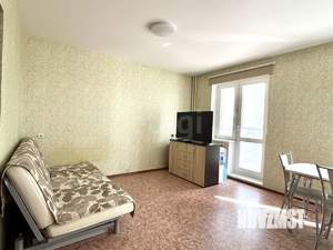 Студия квартира, вторичка, 33м2, 3/10 этаж