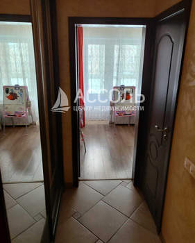 3-к квартира, вторичка, 57м2, 2/5 этаж