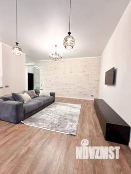 3-к квартира, вторичка, 103м2, 1/3 этаж