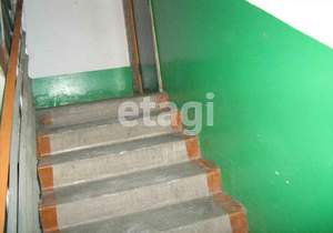 3-к квартира, вторичка, 63м2, 8/9 этаж