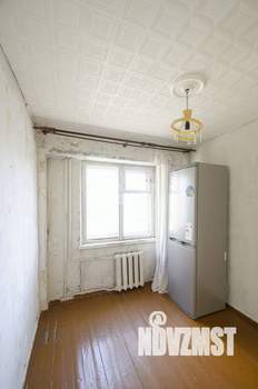 4-к квартира, вторичка, 59м2, 2/5 этаж