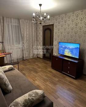 3-к квартира, вторичка, 49м2, 8/9 этаж