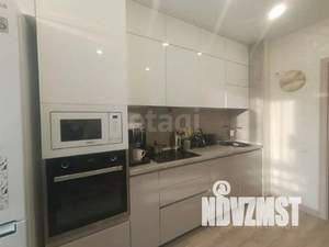 2-к квартира, вторичка, 65м2, 9/9 этаж