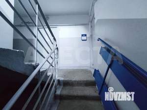 3-к квартира, вторичка, 63м2, 1/9 этаж