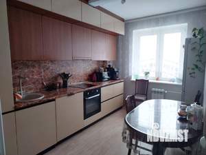 3-к квартира, вторичка, 73м2, 8/16 этаж
