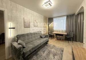 2-к квартира, вторичка, 42м2, 1/5 этаж