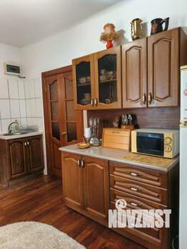 2-к квартира, вторичка, 52м2, 1/1 этаж