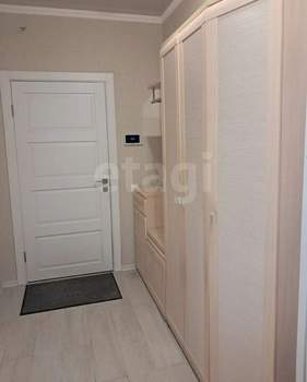 2-к квартира, вторичка, 56м2, 8/17 этаж