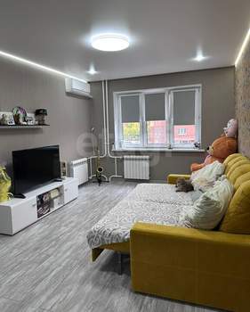 2-к квартира, вторичка, 60м2, 3/10 этаж
