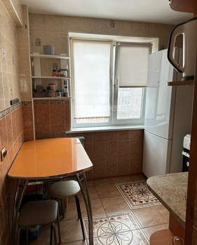 3-к квартира, вторичка, 63м2, 5/5 этаж