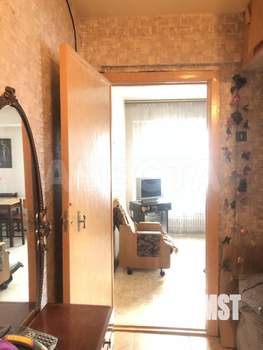 2-к квартира, вторичка, 42м2, 2/5 этаж